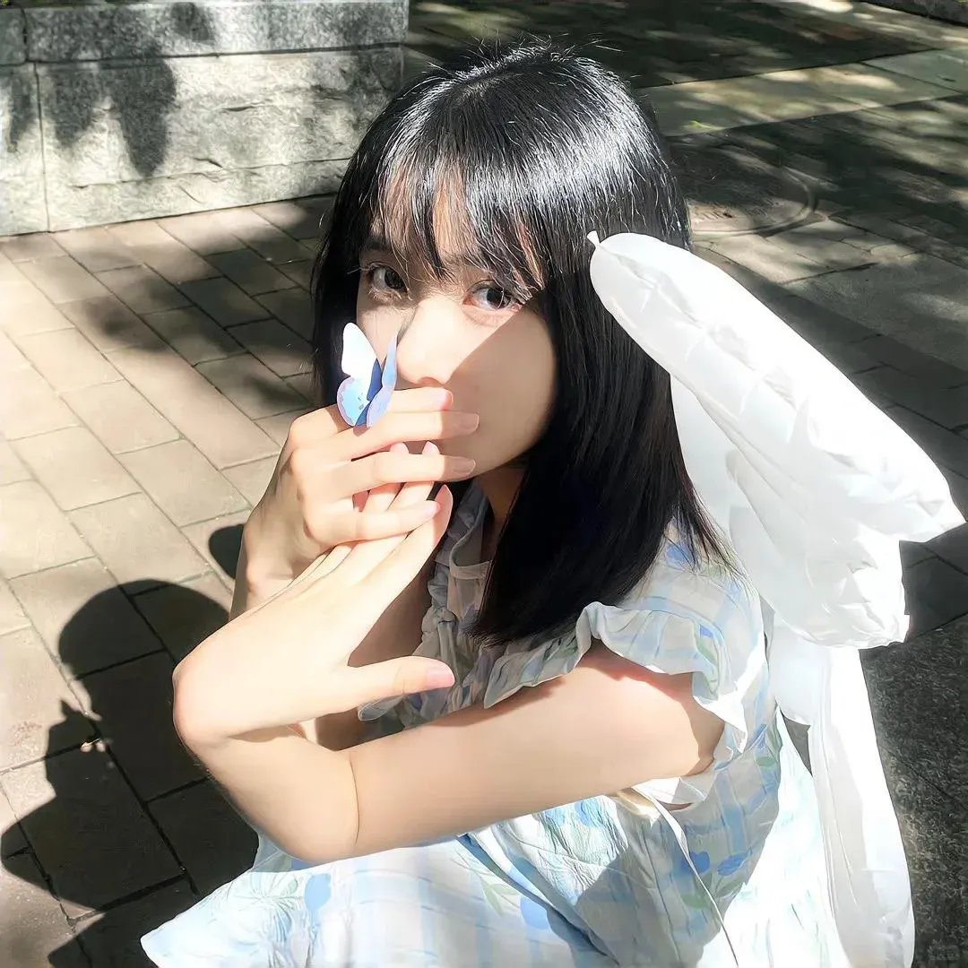 某天初恋闯进来